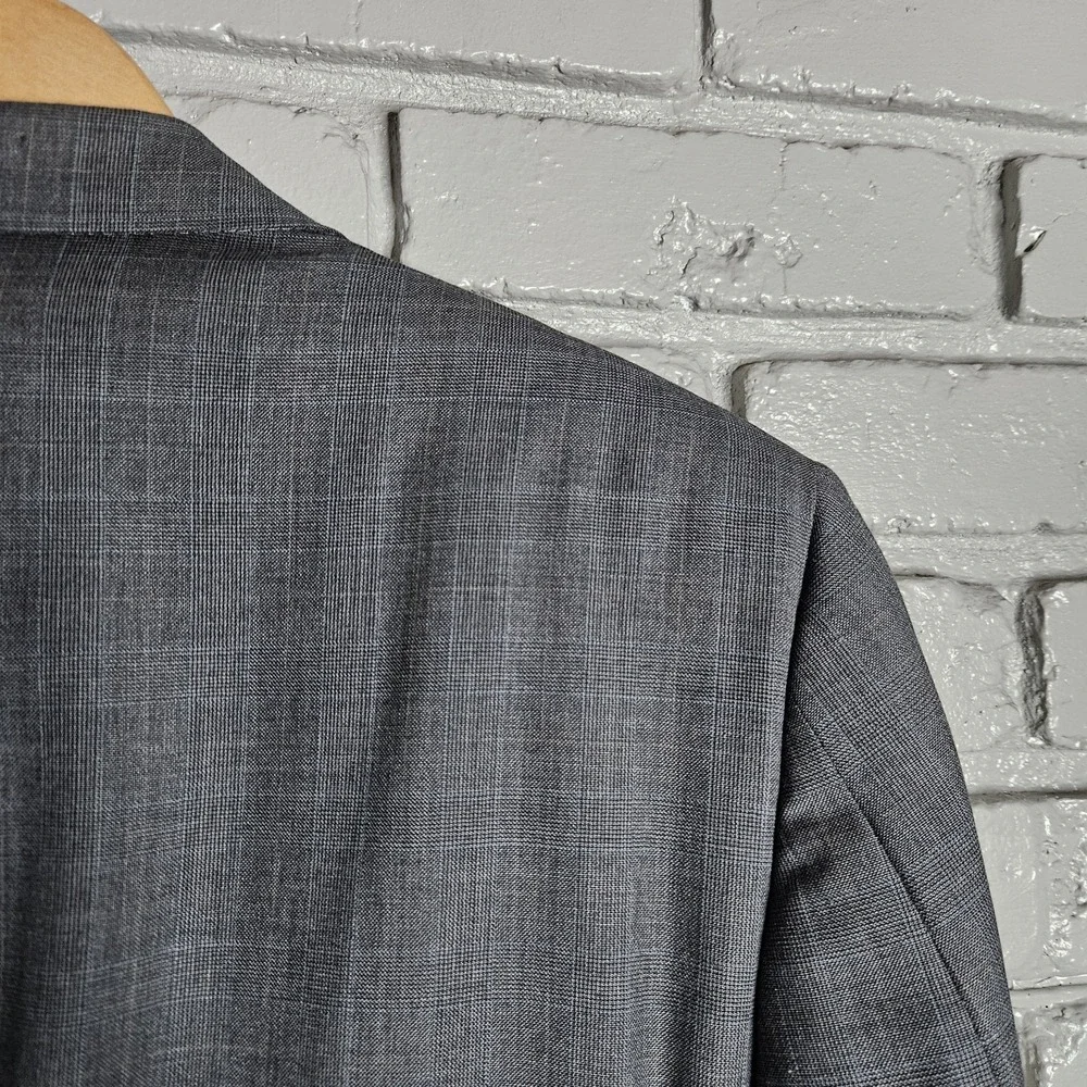 Vintage Burberry London Mens Wool‎ Suit Grey Plaid Windowpane 41R 34X30